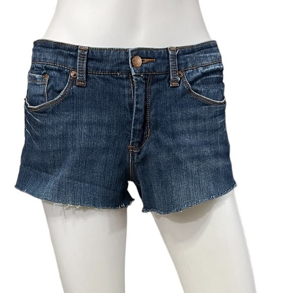 Seven7 Premium Denim Blue Jean Cut Off Shorts - Picture 3 of 9